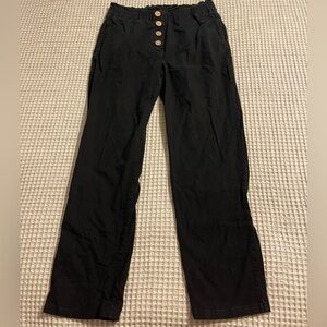 Black Button-Front Cropped Pants